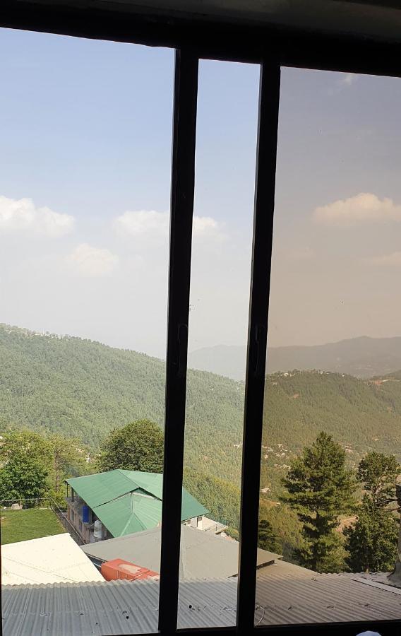 Mountain Retreat At Afgan Lodge Murree Exterior photo