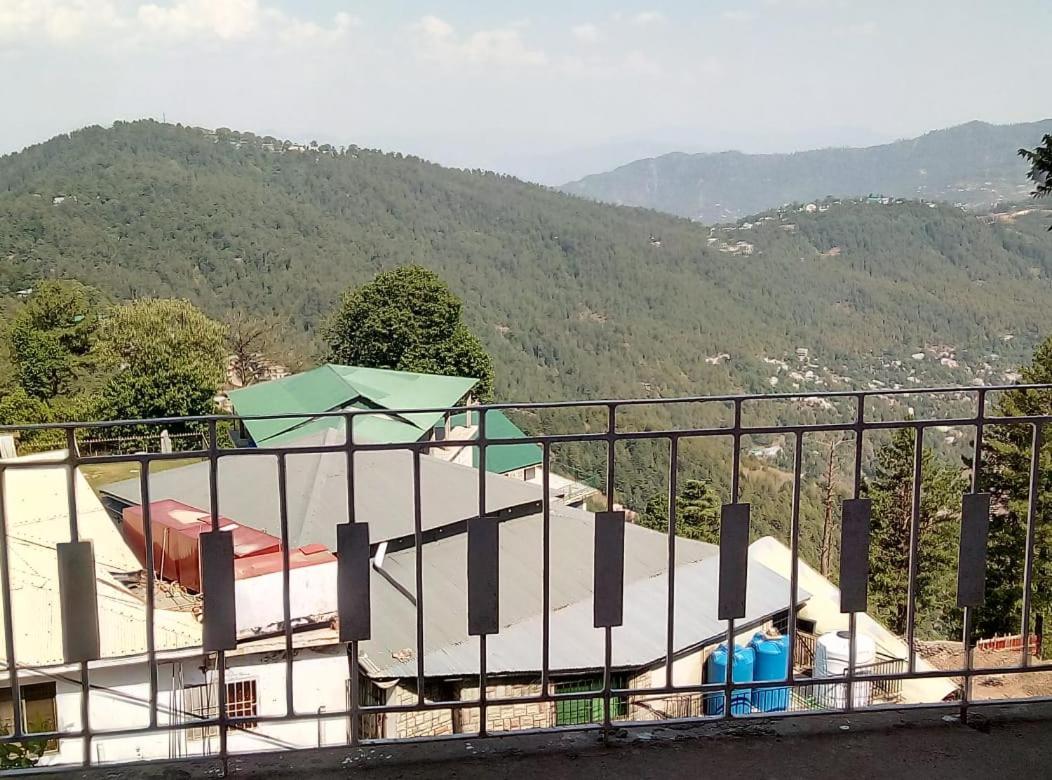 Mountain Retreat At Afgan Lodge Murree Exterior photo